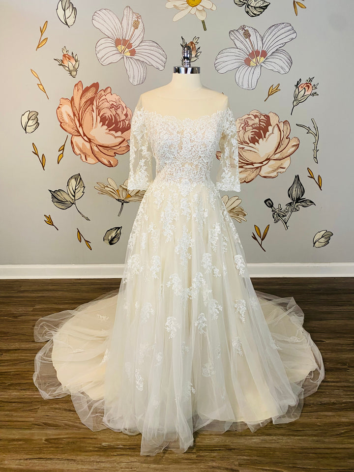 The Bree Gown by Maggie Sottero Size 14