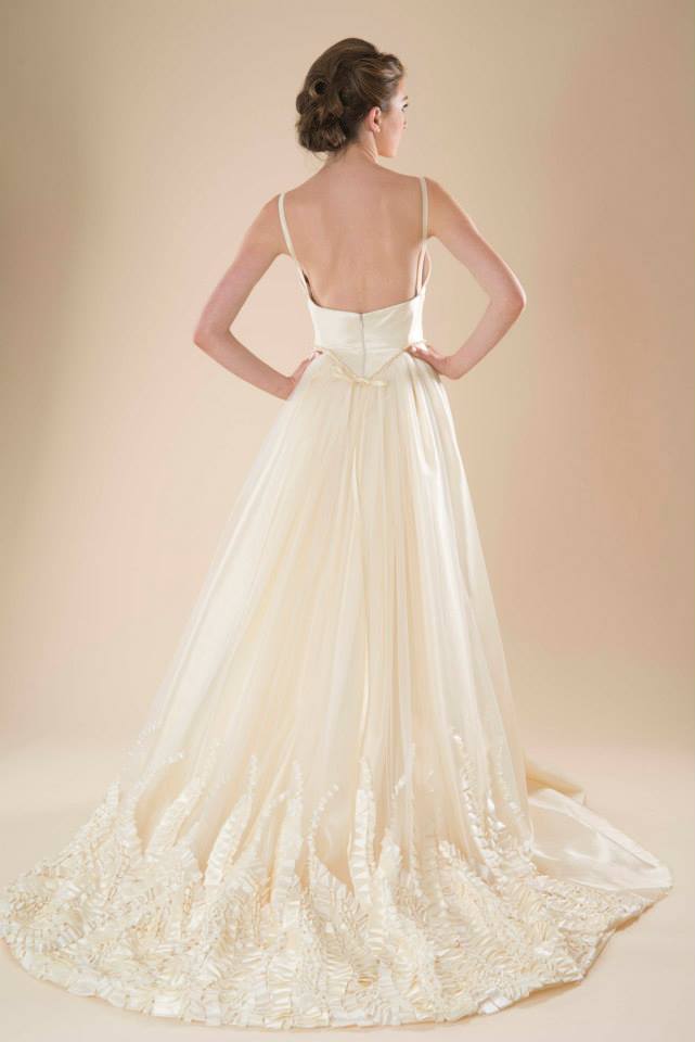 Cocoe Voci Design 'Marigold' Gown Size 6 (Street Size 2)