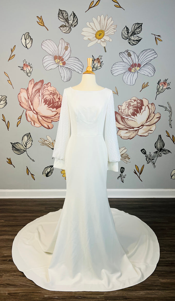 Lotus Threads Blouson Sleeve Gown Size 4