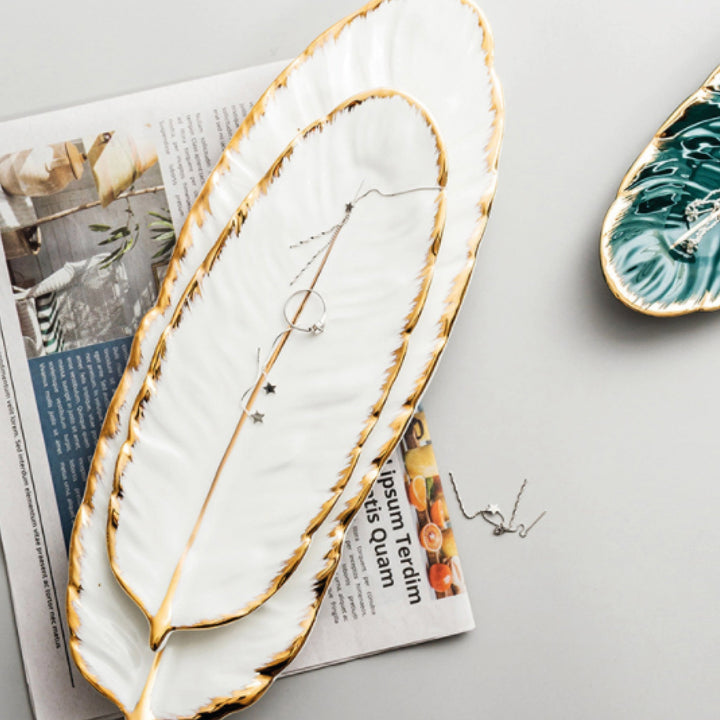 Leaf Plate by ClaudiaG Collection