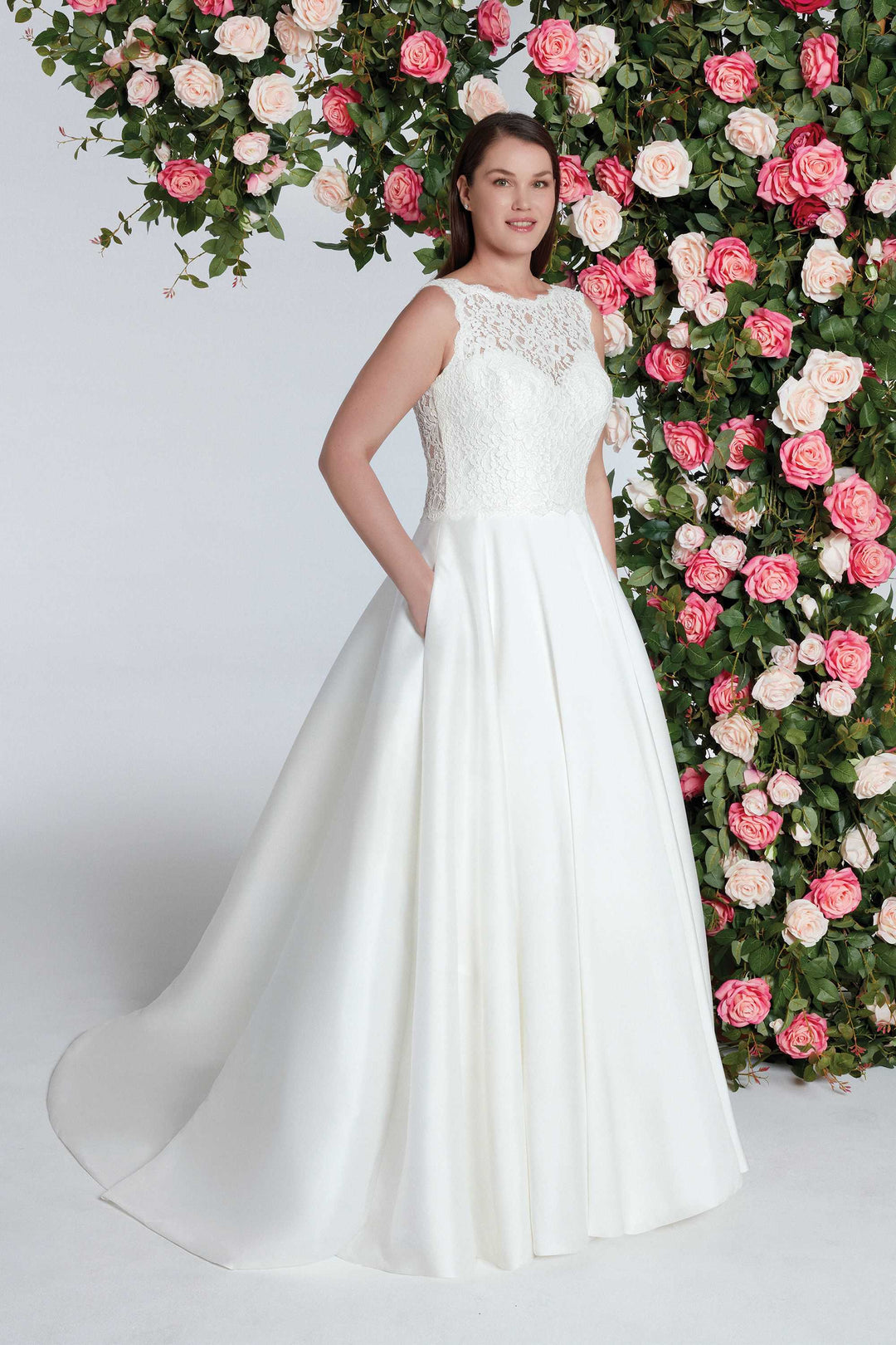 Sweetheart Bridal Gown Style 1136 Size 22