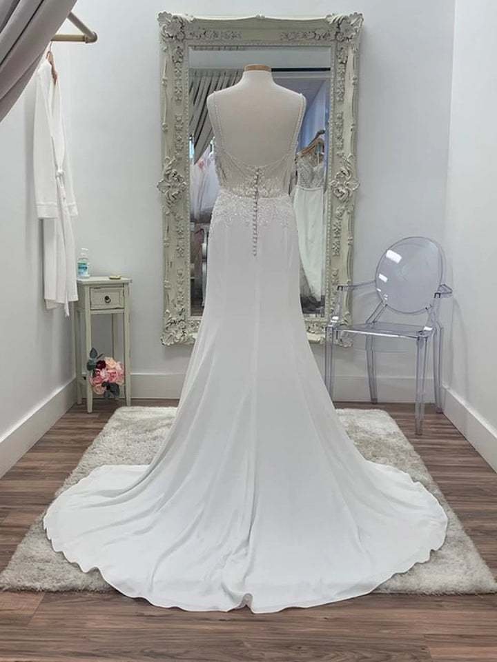 White One by Pronovias Style "Oakes" Slim Fit-to-Flare Gown Size 14