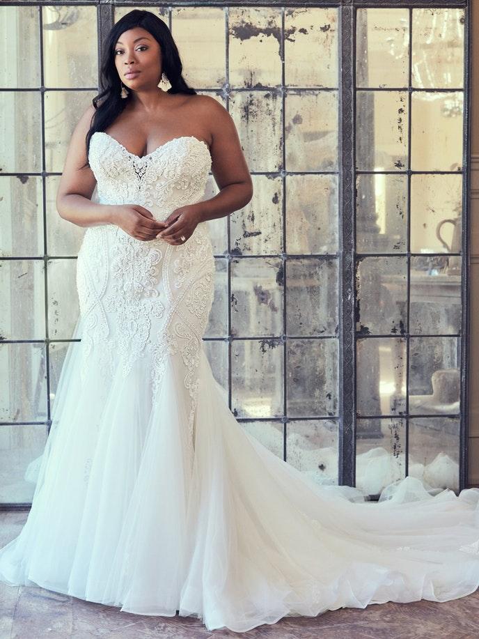 The "Quincy" Gown by Maggie Sottero Size 18