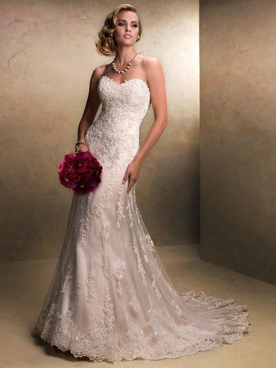 The 'Emma' Gown Slim Lace A-Line Size 12