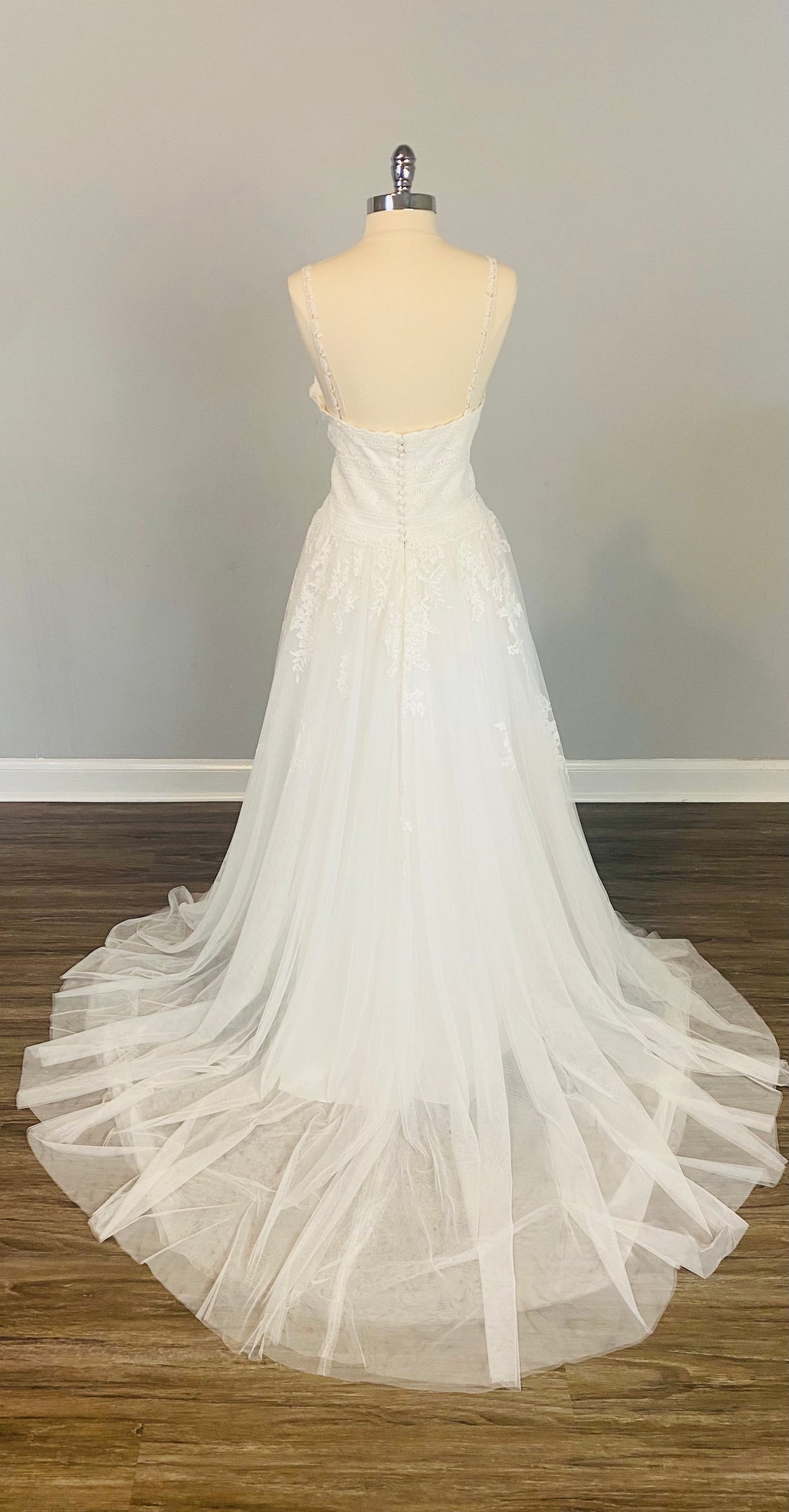 The "Cardi" Gown by White One Size 16