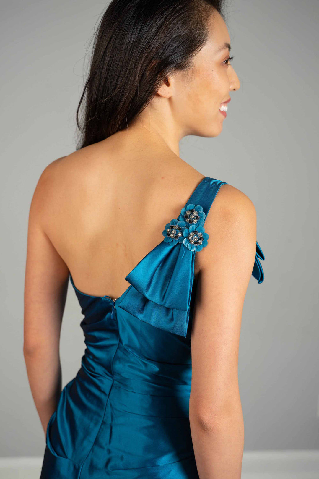 One-Shoulder Taffeta Gown by Rickie Freeman for Teri John Size 4
