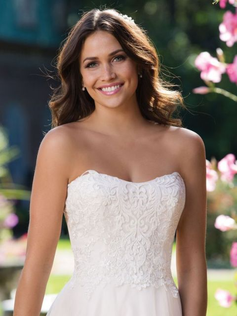 Sincerity Bridal Gown Style 3930 Size 24