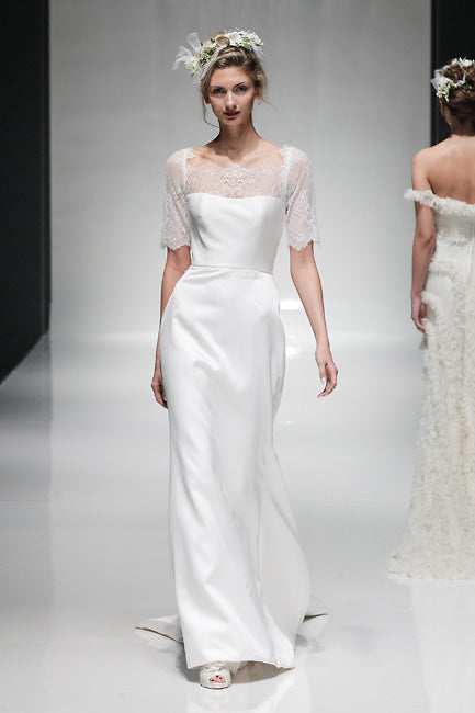 Cocoe Voci Design 'Angeline' Gown Size 6 (Street Size 2)